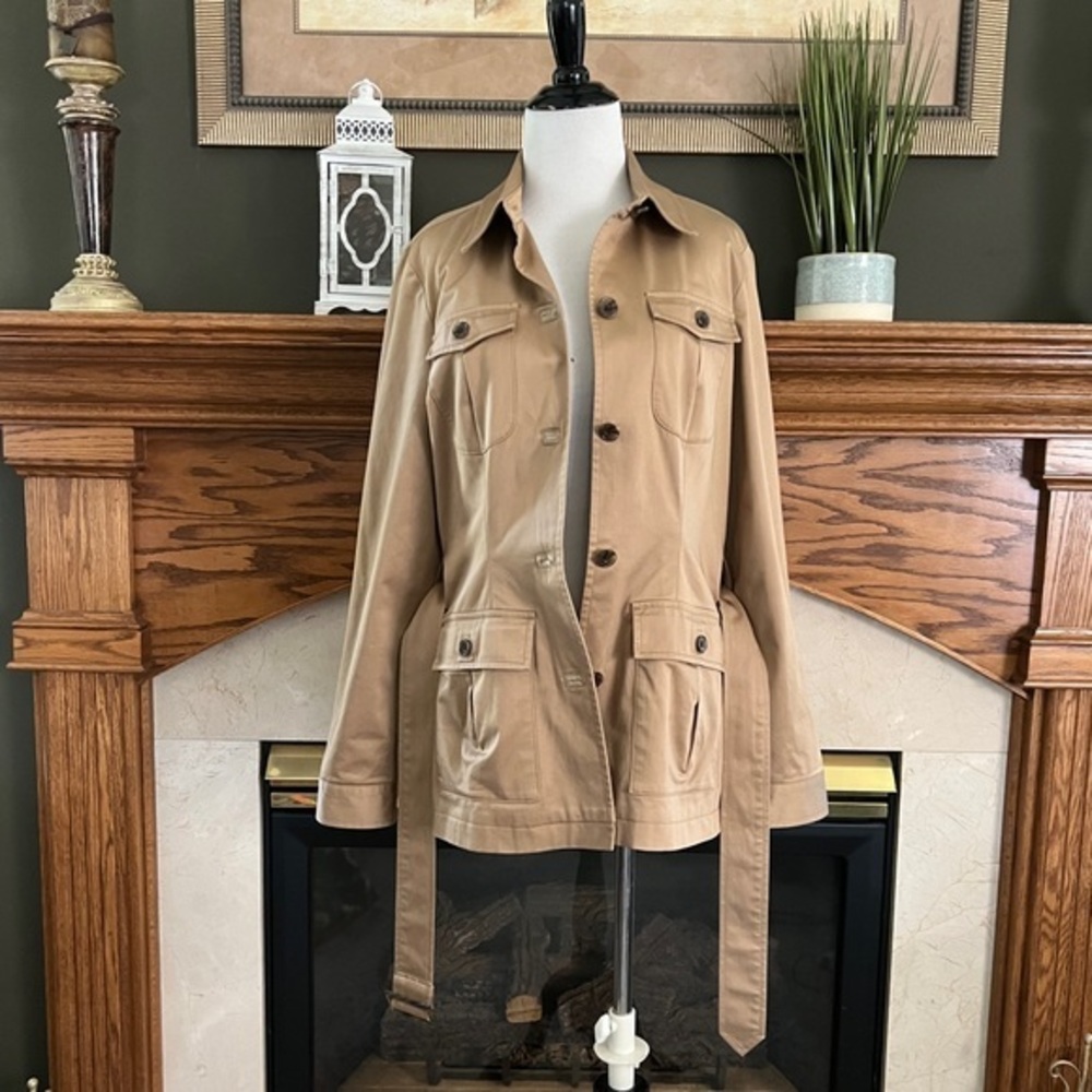 Eddie Bauer Women's‎ Tan Water Repellent Trench Coat Sz. S